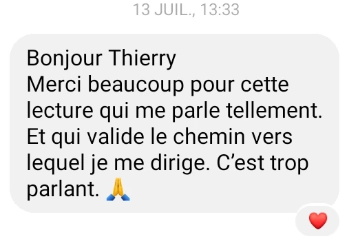 Capture originale anonymisée d’un retour Messenger après lecture intuitive. Transcription disponible juste après.